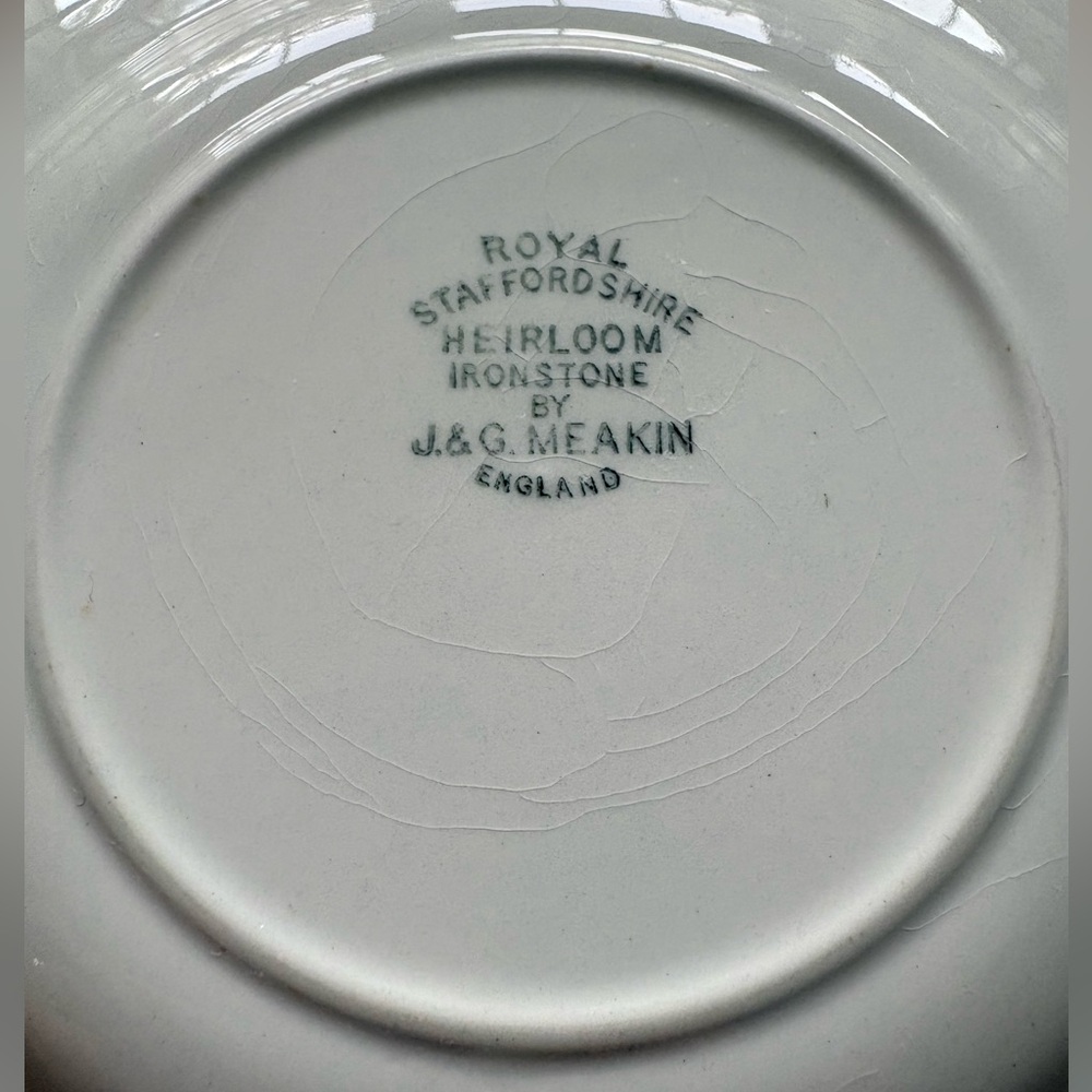 J&G Meakin Royal Staffordshire Heirloom Ironstone white ONE Plate ~7 in- CRAZING - Picture 5 of 7